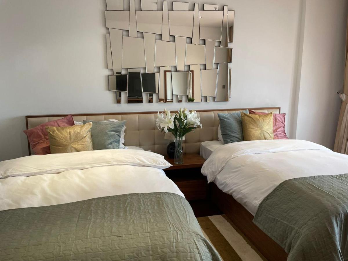 Luxurious 2 Bedroom Apartment In Anantara Hotel And Residences Dubai Buitenkant foto