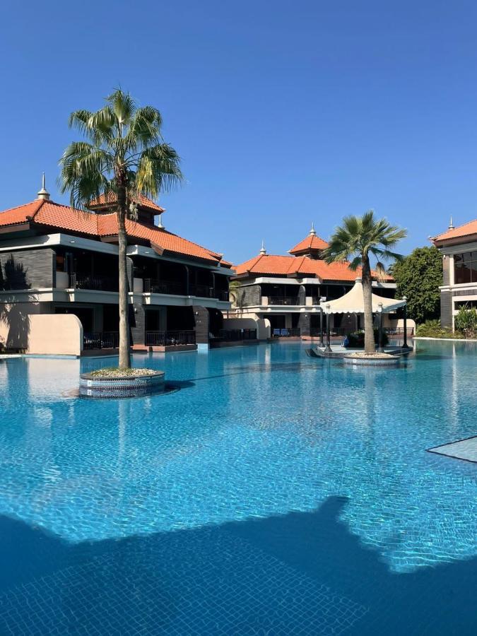 Luxurious 2 Bedroom Apartment In Anantara Hotel And Residences Dubai Buitenkant foto